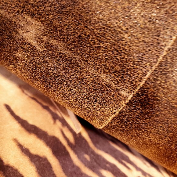 THE FIND- Distressed Tan/Brn Fringe Grommet Handbag - Picture 7 of 11